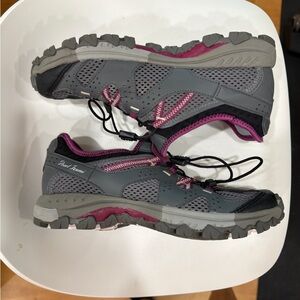 Pearl Izumi Women's Gray and Pink Athletic Shoes 7.5-8.0 (40)